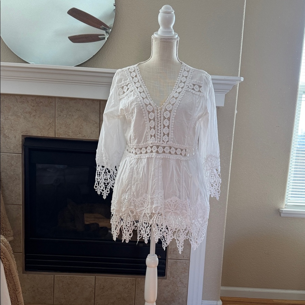 Cupio White Crochet Lace Tunic Top